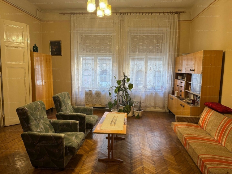 For sale flat Budapest Izabella utca  82 m<sup>2</sup> 72 millió Ft