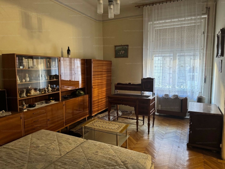 For sale flat Budapest Izabella utca  82 m<sup>2</sup> 72 millió Ft