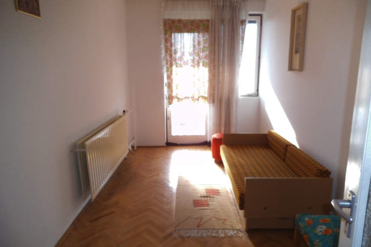 for rent flat Tapolca Vajda János utca 175 m<sup>2</sup> 200 ezer Ft / hó